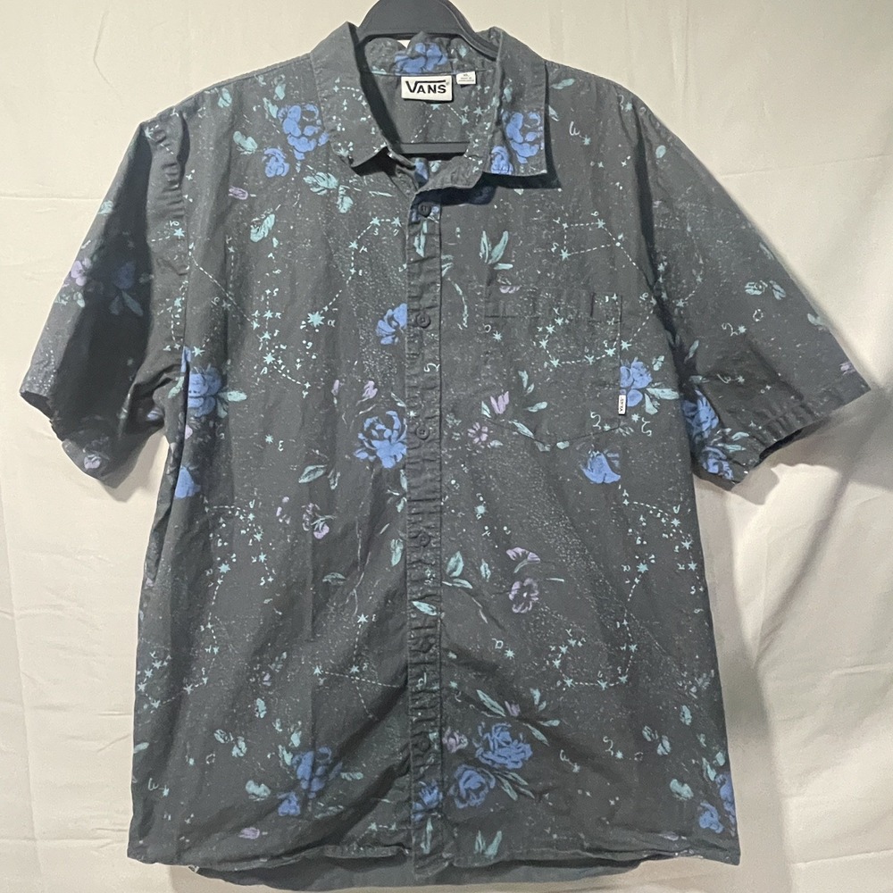 Vans Of The Wall Floral Hawaiian Shirt Gray With Blue Floral Button Down Size XL